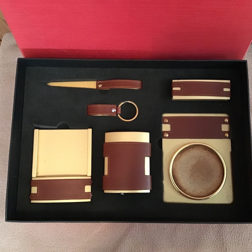 Brass Desk set with leather accent -  6 piece set - weighs 2.3 kg